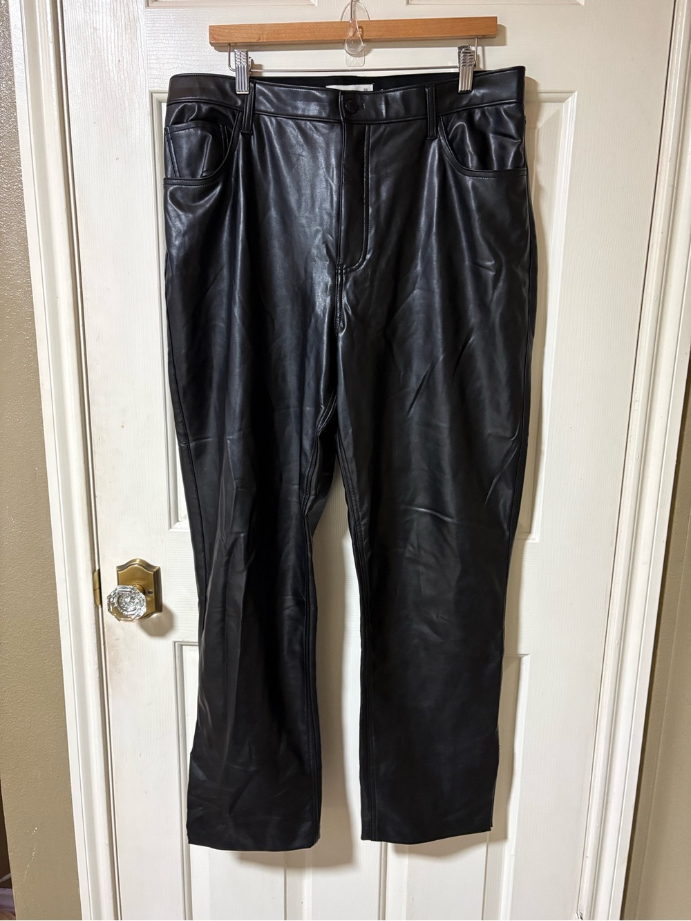 Abercrombie & Fitch The 90s Black Vegan Leather Moto Size 16